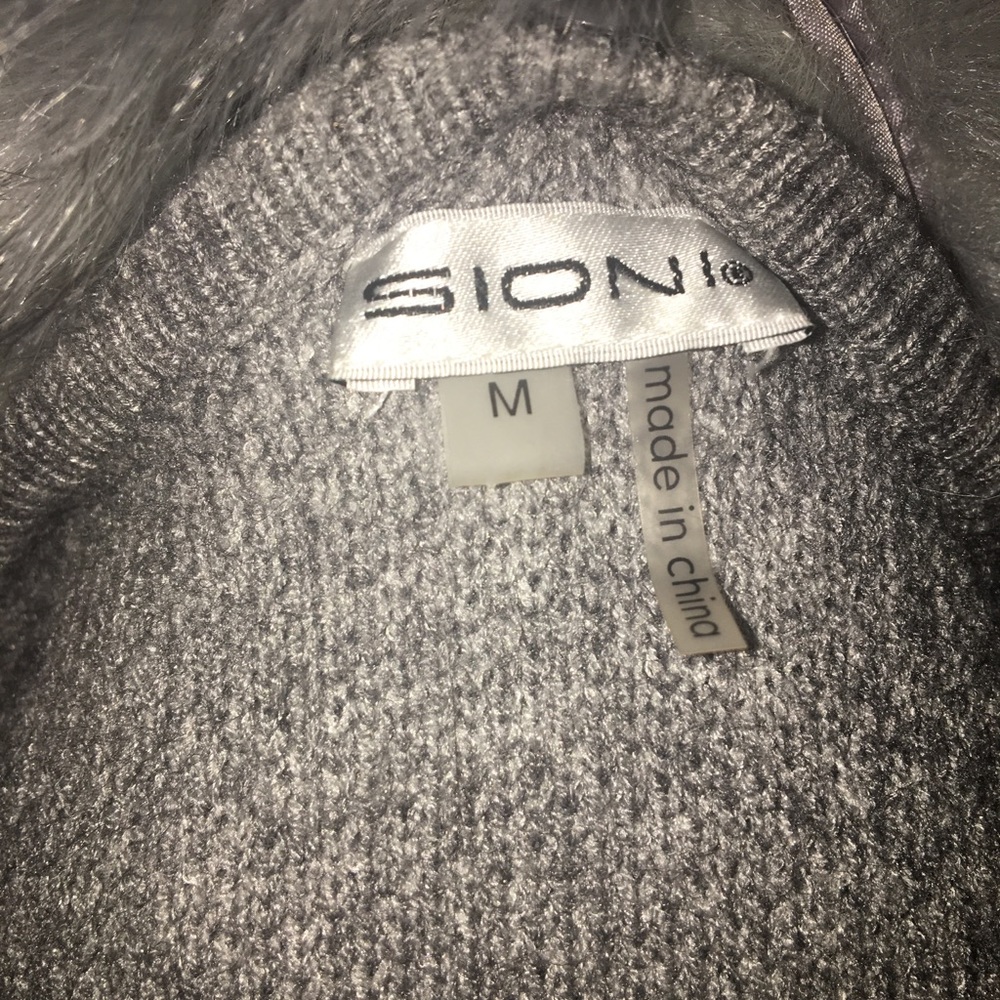 Sweater Spring - image 5